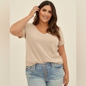 Torrid GIRLFRIEND TEE - OUT OF STOCK — MUSHROOM SIZE 4 NWT